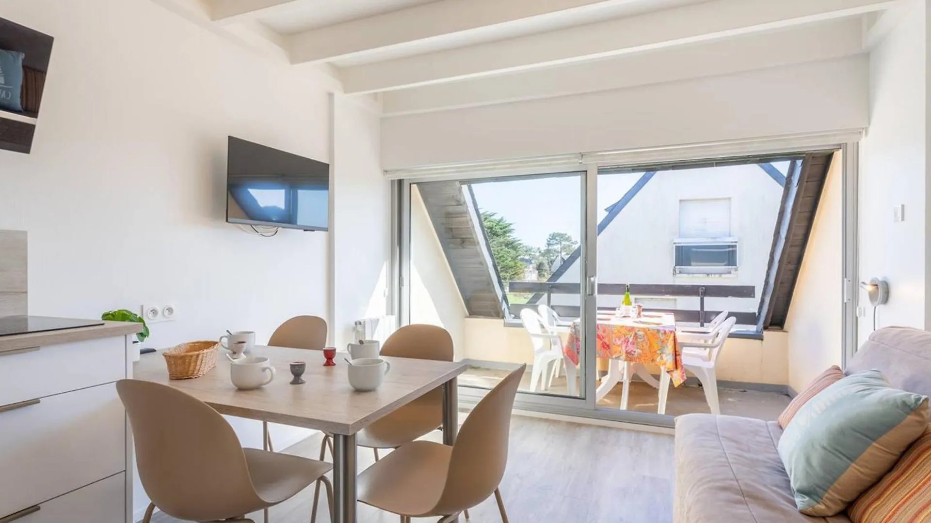 아파트 Carnac : Duplex 2 Pieces, 200M Plage, Terrasse Sud, Parking, Animal Accepte - Fr-1-477-116